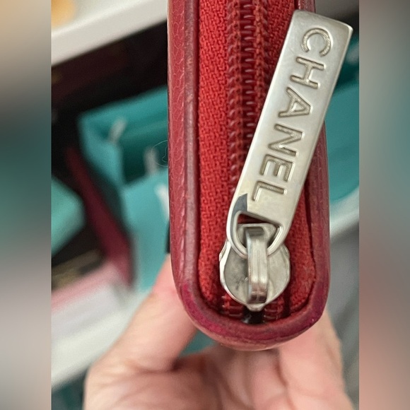 CHANEL Beautiful Caviar Large CC Timeless Zip Around Wallet in Red⭐️W/COA & CARD - Picture 16 of 17